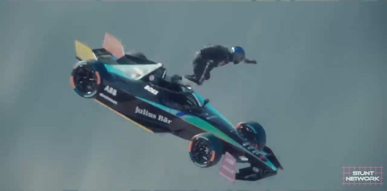 Formula E stunt — G20